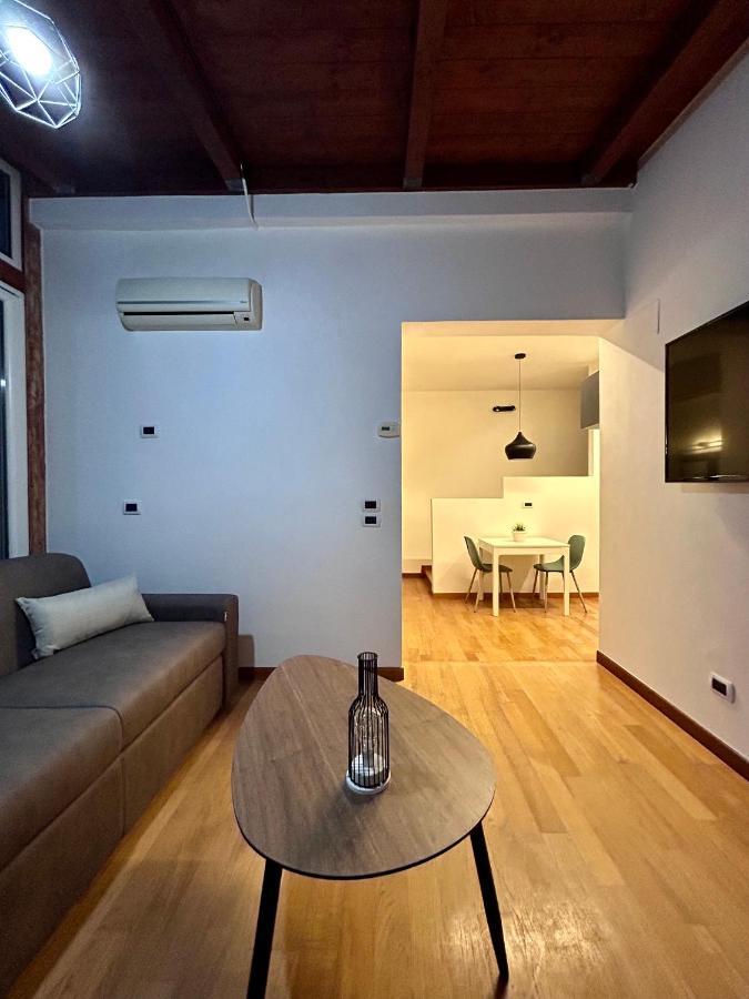 Apartamento Isola Rovi Bari Exterior foto